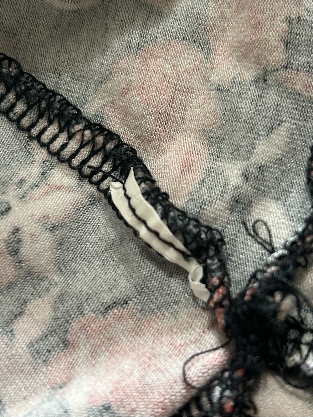 Black Floral Spaghetti Strap Camisole Pink Coral Size XS Boho - Picture 6 of 8